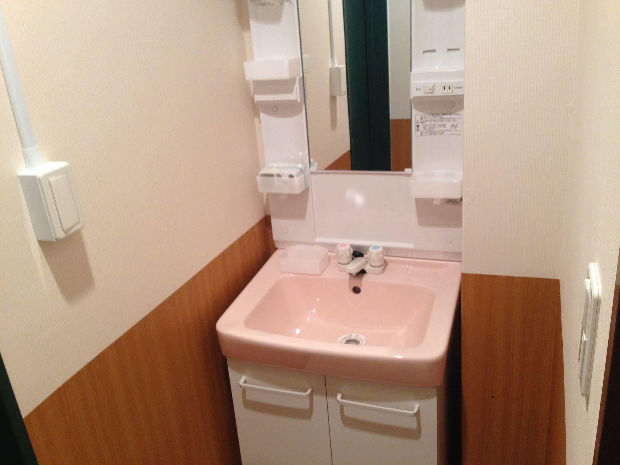 Fukuoka Guesthouse Little Asia Kokura Китакушу Екстериор снимка